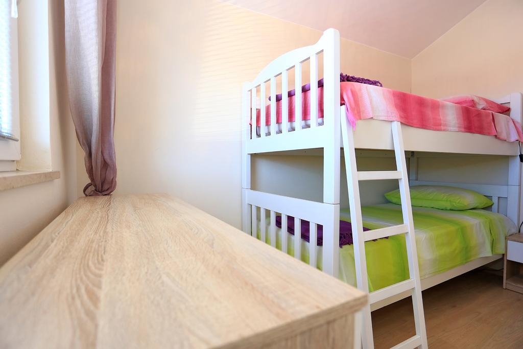 Apartment Pa Ve Murter Zewnętrze zdjęcie