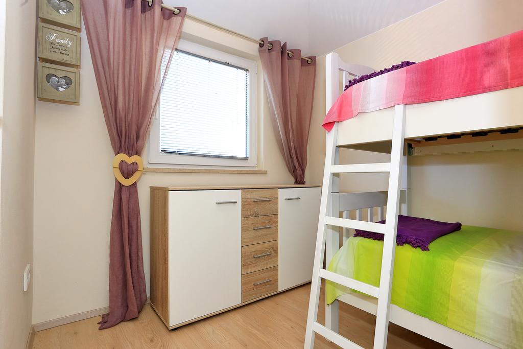Apartment Pa Ve Murter Zewnętrze zdjęcie