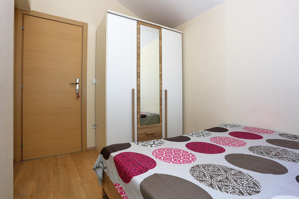 Apartment Pa Ve Murter Zewnętrze zdjęcie