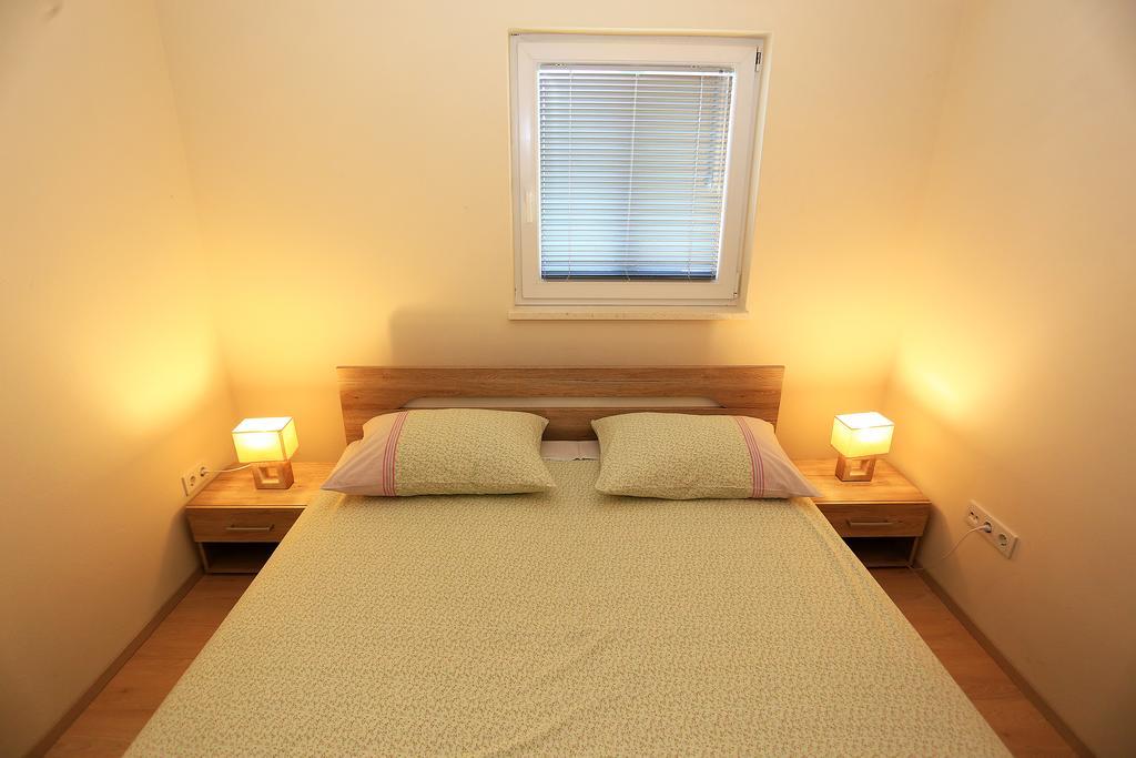 Apartment Pa Ve Murter Zewnętrze zdjęcie