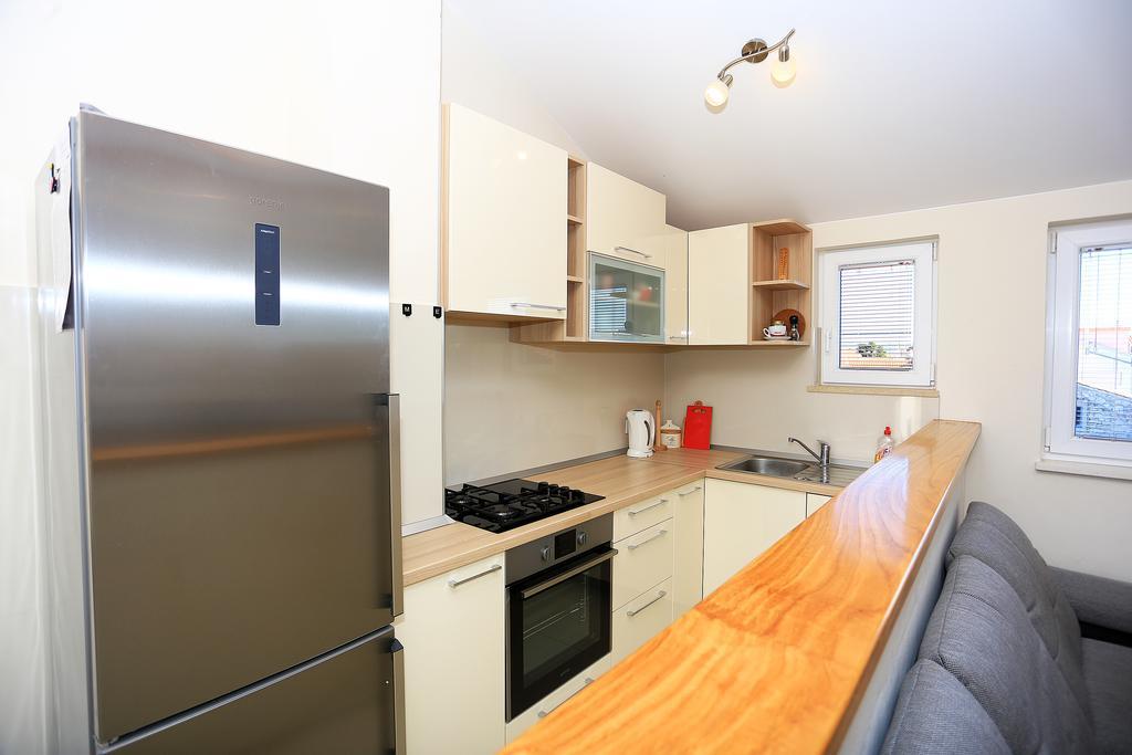 Apartment Pa Ve Murter Zewnętrze zdjęcie